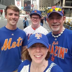 Meet your Posher, Ethan